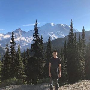 Meet your Posher, Ethan